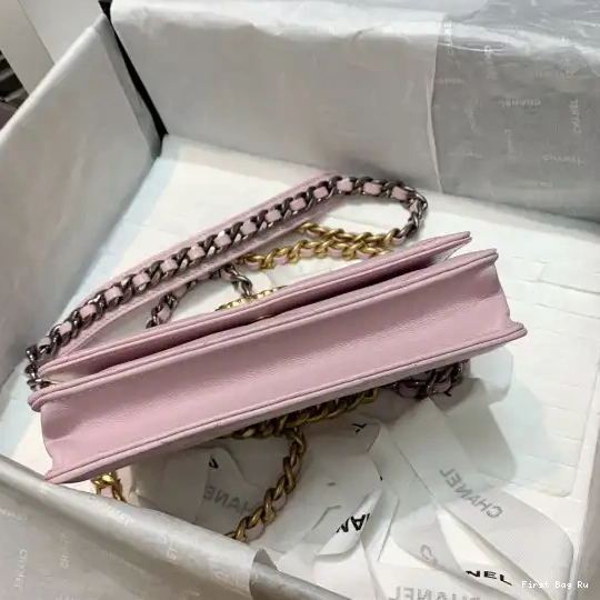 Firstbag Ru CHAIN ON WALLET CHANEL19 0605